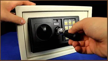 	Tampa Affordable Locksmith Tampa, FL 813-261-6591